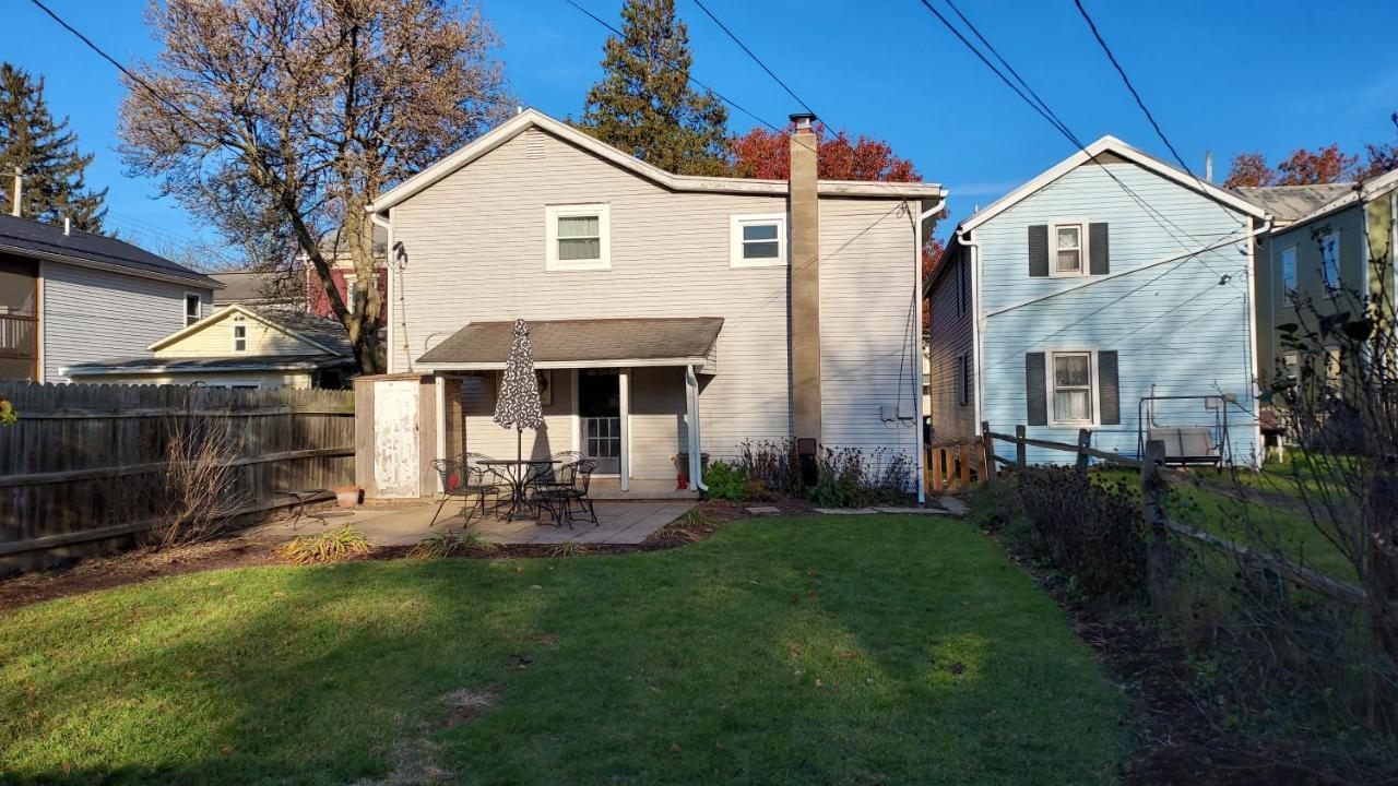 Villa Lewisburg Duplex Exterior foto